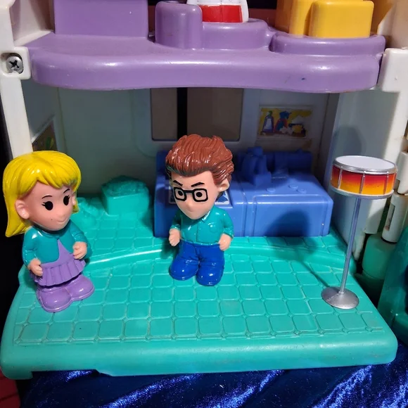 Fisher-Price Little People Sweet Sounds Home - Picture 5 of 16